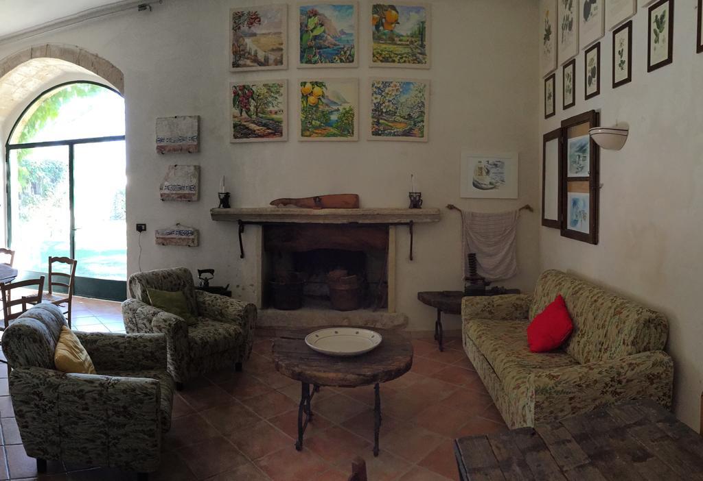 Tenuta Sant'Andrea Giuggianello Exteriér fotografie