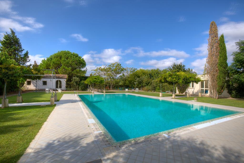 Tenuta Sant'Andrea Giuggianello Exteriér fotografie